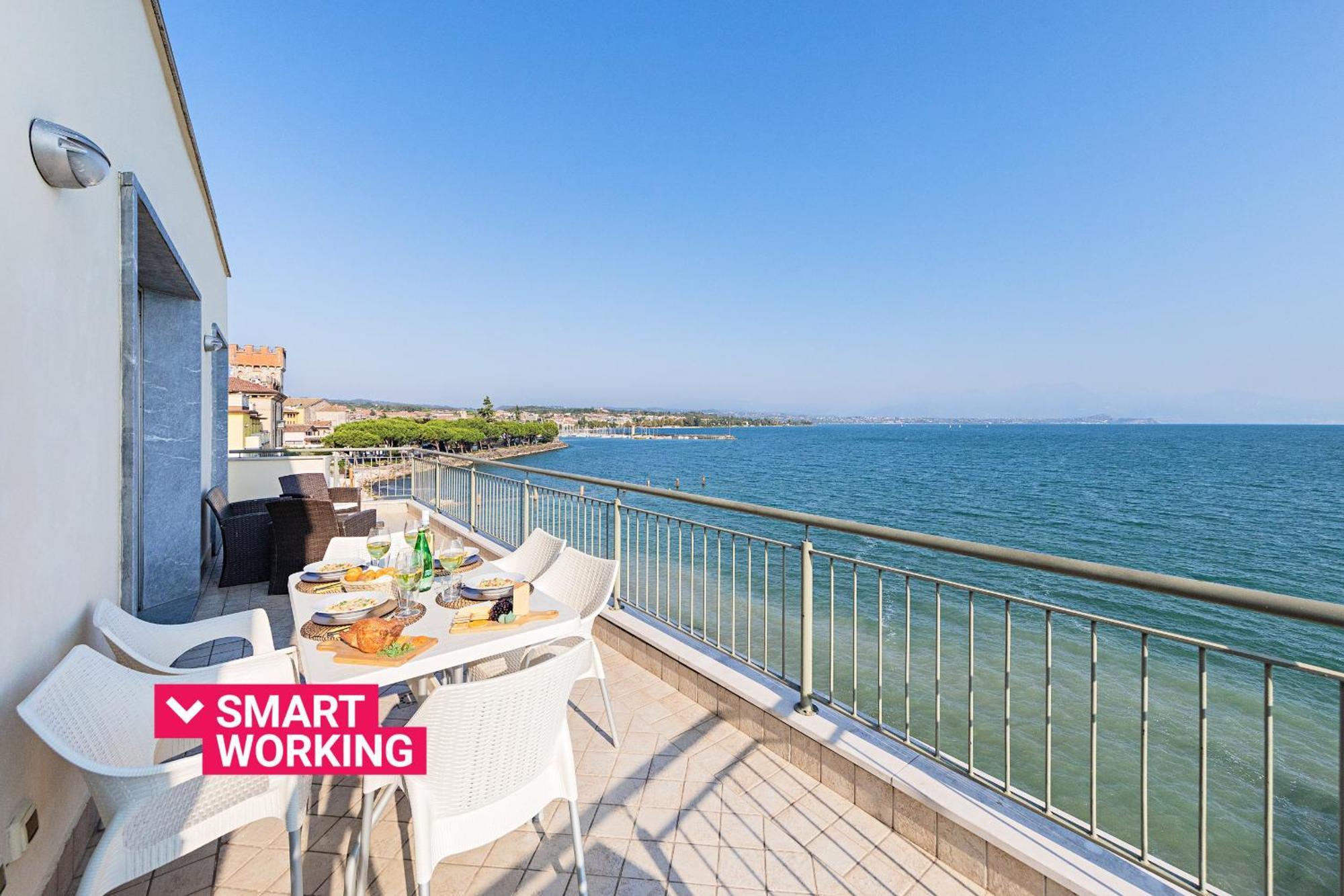Apartment Residenza Miralago Iv By Wonderful Italy Desenzano del Garda
